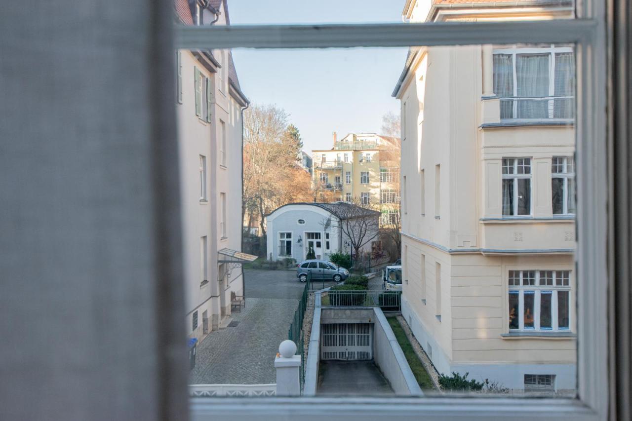 Modern Design Im Klassischem Altbau Weimar  Exteriör bild